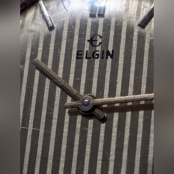 1958 Elgin Men's Gold 19Jwl Made in USA Watch - gold toned w/ Textured Dial - Picture 5 of 9